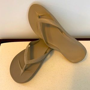 Archies Super Comfy Arch Support Flip Flops